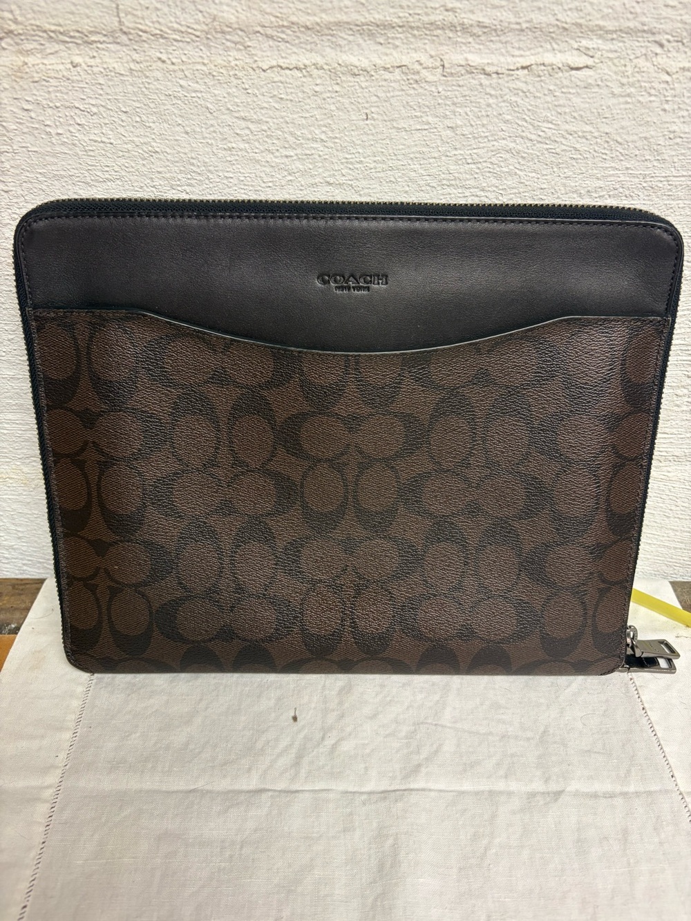 Coach Signature Tech Case iPad
